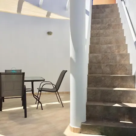 Nella Коральео